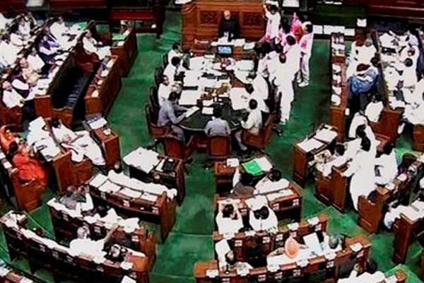 YSR Congress protests in Lok Sabha over special status to AP