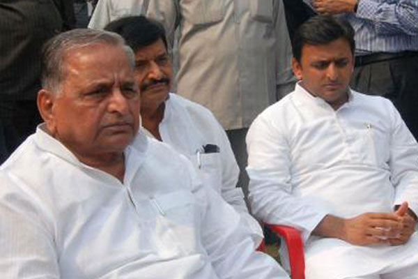 Mulayam pulls up Akhilesh, Shivpal Yadav calling Akhilesh a liar, mulayam, akhilesh, shivpal, Uttar Pradesh CM