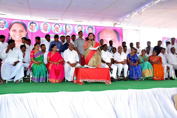 No Badshah or Baahubali can impede TRS: Kavitha