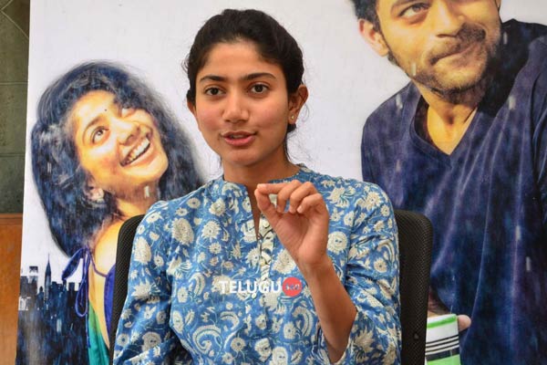 I Argued With Kammula Over Bhanumathi - Sai Pallavi Fidaa Interview