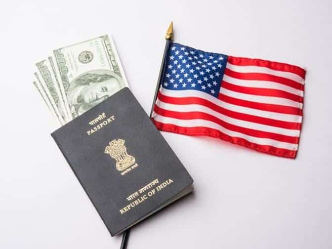 Indian American fined $40,000 for bogus visa applications