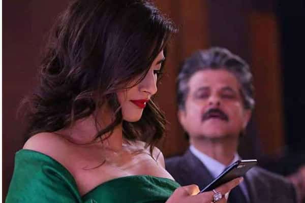 Priceless Father-daughter moment of Anil Kapoor and Sonam