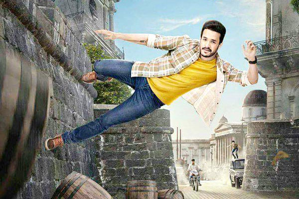 Akhil's Hello pre-release Business at risk