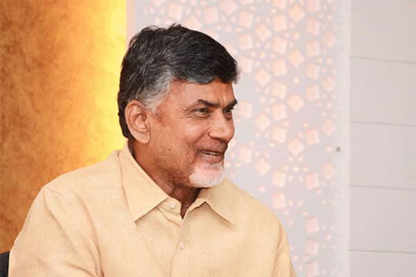 Chandrababu wishes Rajamouli on his birthday