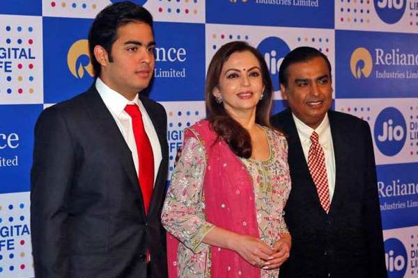 Billionaire Mukesh Ambani's son to marry diamond king's daughter this year?