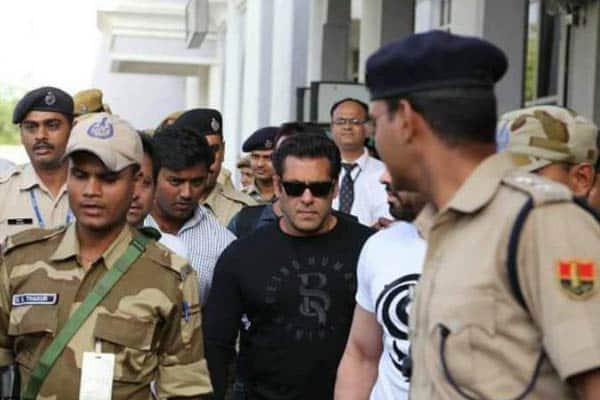 Salman sentenced to 5 years, to spend night in jail for killing blackbucks