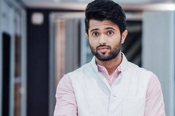 Vijay Deverakonda's 'cool chick' comment was meant in 'harmless' way's 'cool chick' comment was meant in 'harmless' way