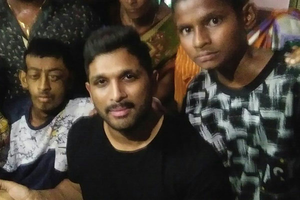 Allu Arjun fulfills his diehard fan's Sai Deva Ganesh wish