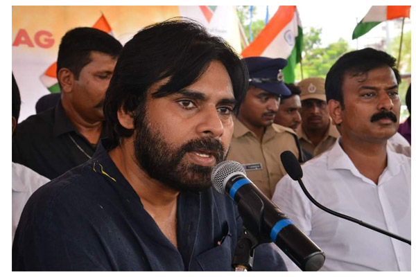 Pawan Kalyan Steps up anti against Chandrababu in Srikalahasti Tour