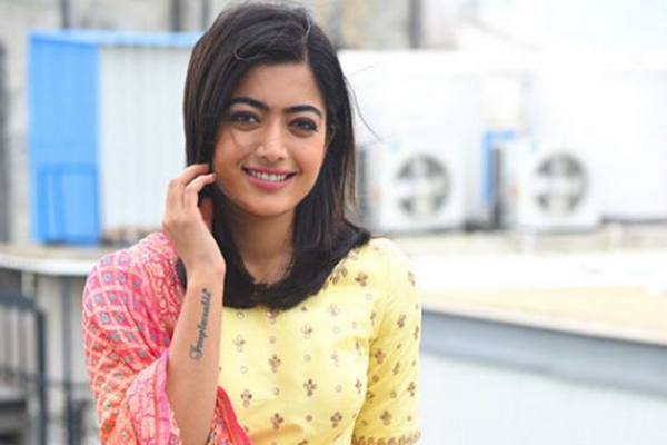 Rashmika steps out to respond about her breakup