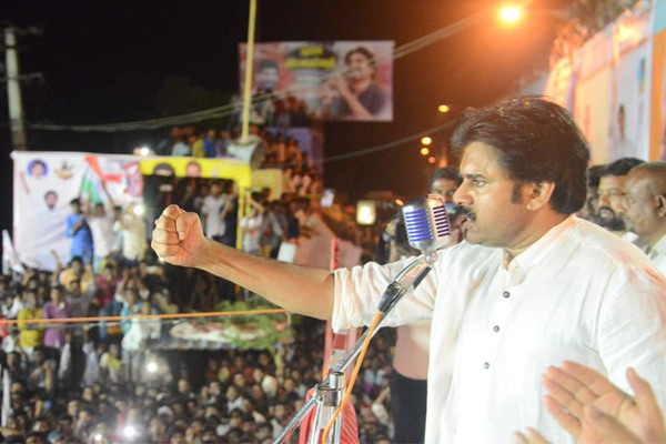 Did Pawan trap TDP and YSRCP on "No Confidence Motion"?