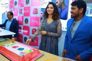 Tamannaah Launched B New Mobile Store at Karimnagar